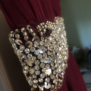 ONLY WORN ONCE Sweetheart Homecoming Dress